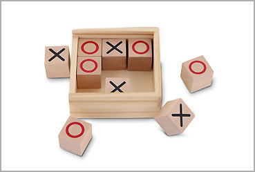 Goy Werbemittel-Agentur - Sport und Spiel - Tic Tac Toe Set in Holzkiste